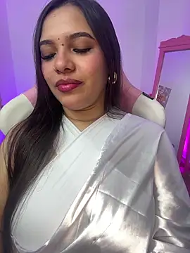 Snapshot of krishaa_ chatting on May 2, 2026, 4:12 pm krishaa online show from May 2, 2026, 4:12 pm