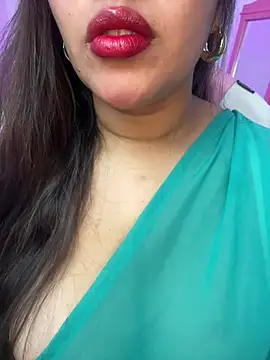 Snapshot of krishaa_ chatting on May 16, 2026, 9:24 pm krishaa online show from May 16, 2026, 9:24 pm