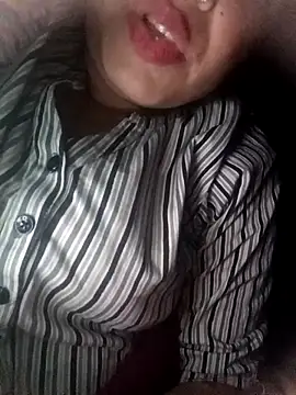 Snapshot of _sonal_sharma chatting on December 21, 2025, 6:04 pm sonal sharma online show from December 21, 2025, 6:04 pm