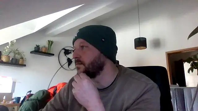 BennyLommy online show from March 13, 2026, 9:27 am