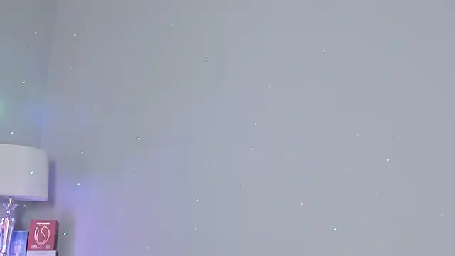 atena hill online show from October 24, 2025, 7:32 pm