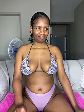 Snapshot of Kinkyy_ chatting on December 12, 2024, 5:20 am Kinkyy online show from December 12, 2024, 5:20 am