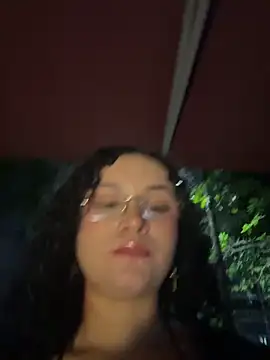 Electra doll  online show from December 4, 2025, 1:15 am