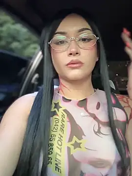 Electra doll  online show from June 12, 2026, 11:14 pm