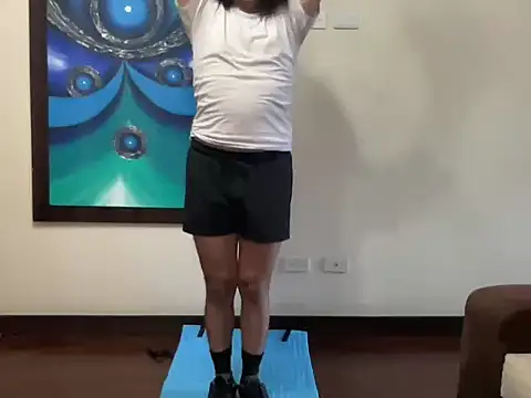 littlelatinhunter online show from November 28, 2025, 11:24 am