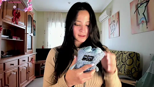 bella apont online show from January 31, 2025, 9:48 am