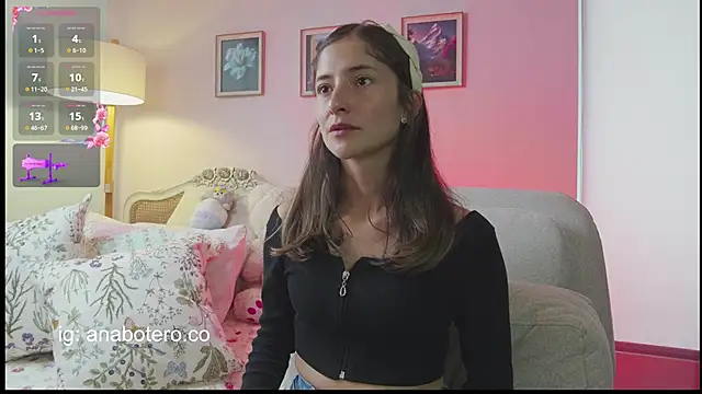 KittyAna online show from April 7, 2026, 7:47 pm