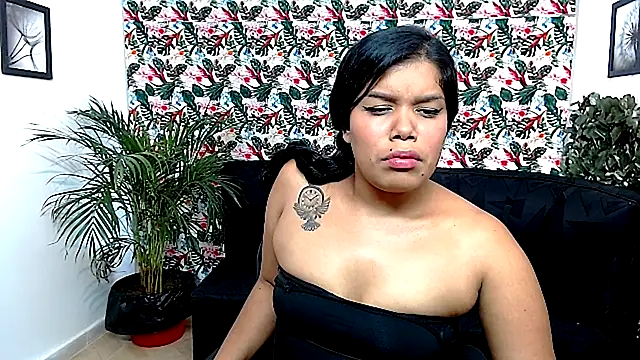 Wendy Hot  online show from December 3, 2024, 5:42 am