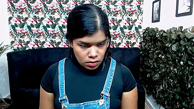 Wendy Hot  online show from January 18, 2025, 4:04 am