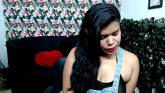 Wendy Hot  online show from February 12, 2025, 7:23 am