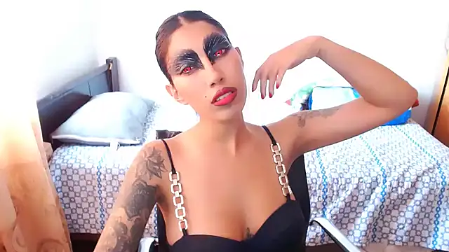 sofia rosse4 online show from November 12, 2025, 7:46 pm