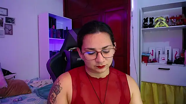Snapshot of Amarantha_666 chatting on December 9, 2024, 10:30 pm Amarantha 666 online show from December 9, 2024, 10:30 pm