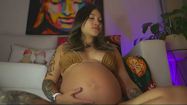 Snapshot of AyraSmith_ chatting on November 17, 2025, 1:22 am AyraSmith online show from November 17, 2025, 1:22 am