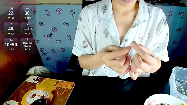   Saphia   online show from March 25, 2026, 3:51 pm