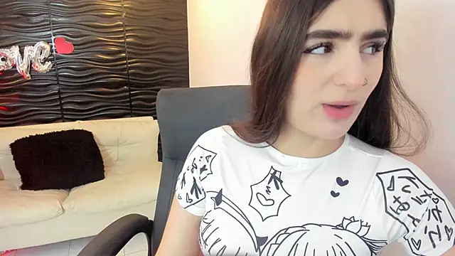 Snapshot of sofia_44 chatting on October 23, 2025, 12:59 pm sofia 44 online show from October 23, 2025, 12:59 pm