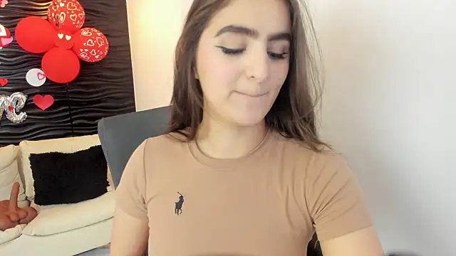 sofia 44 online show from February 27, 2026, 1:33 pm