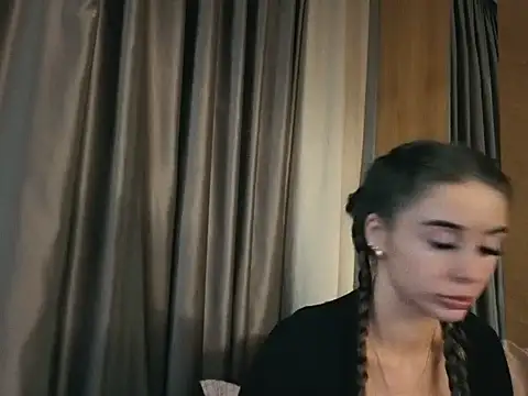 Snapshot of your_bunnygirl chatting on October 24, 2025, 6:15 pm your bunnygirl online show from October 24, 2025, 6:15 pm