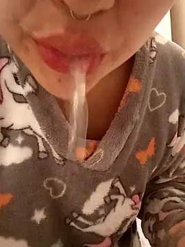 CharlotteScotte online show from December 11, 2024, 9:30 am