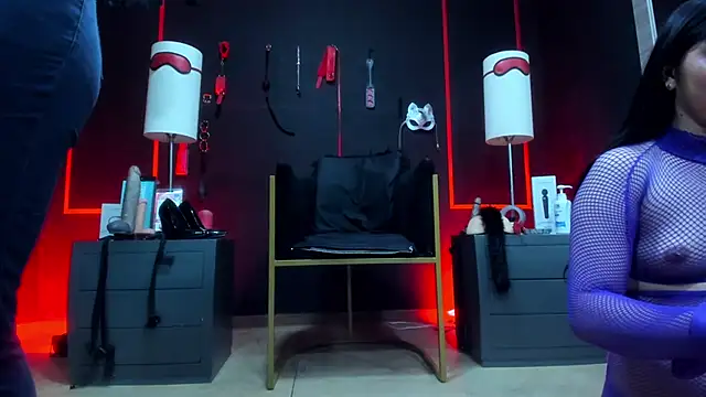 CharlotteScotte online show from October 28, 2025, 12:09 pm