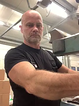 Boomerhun online show from December 2, 2025, 6:41 am