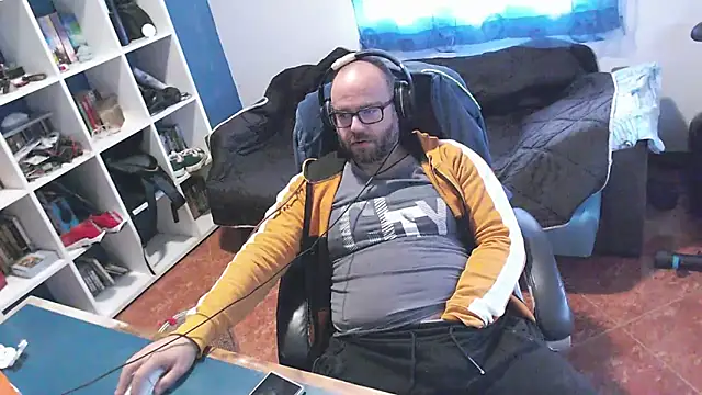 ravingr4d4 online show from October 30, 2025, 11:55 am