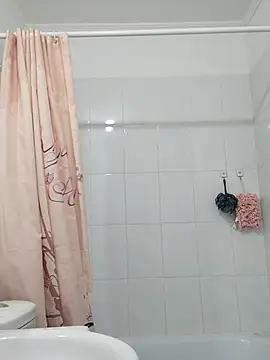 Daniela77771 online show from October 16, 2025, 1:01 pm