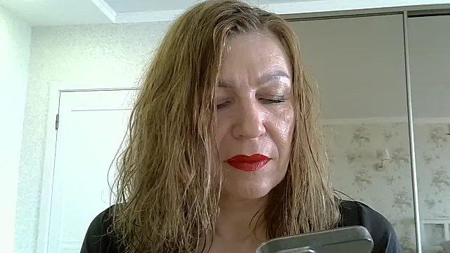 Alexandra-Rosee online show from April 2, 2026, 6:00 am