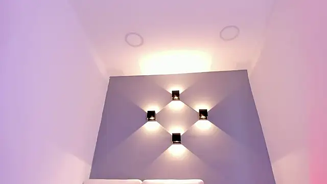 sophiarossee  online show from January 14, 2025, 6:28 pm
