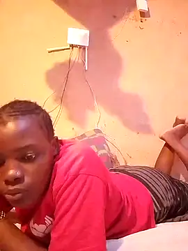 cute naimah online show from October 10, 2025, 6:40 pm