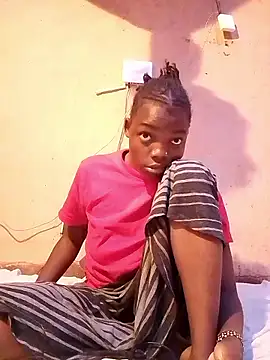 cute naimah online show from October 12, 2025, 3:27 am