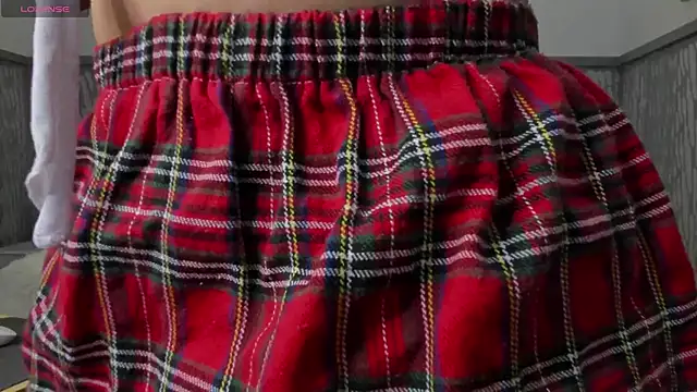 sexylaurita online show from March 11, 2026, 11:49 am