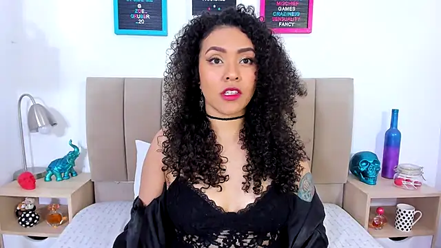 Snapshot of Zoe_Gruber chatting on March 15, 2025, 11:06 pm Zoe Gruber online show from March 15, 2025, 11:06 pm