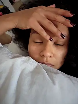 Zoe Gruber online show from October 3, 2025, 7:44 pm