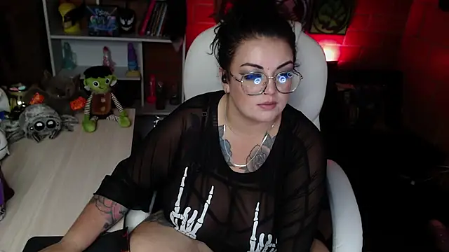 Snapshot of juliette_rd chatting on February 28, 2025, 11:34 pm juliette rd online show from February 28, 2025, 11:34 pm