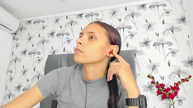 Snapshot of Ehotloveaxxx chatting on October 4, 2025, 4:38 pm Ehotloveaxxx online show from October 4, 2025, 4:38 pm