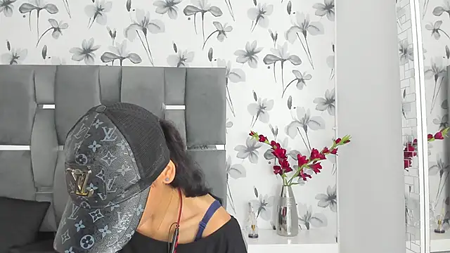 Snapshot of Ehotloveaxxx chatting on October 12, 2025, 1:10 pm Ehotloveaxxx online show from October 12, 2025, 1:10 pm