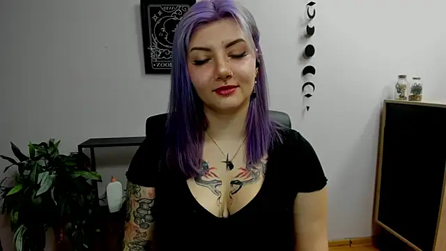 GabbiePerfect online show from December 8, 2024, 8:09 am