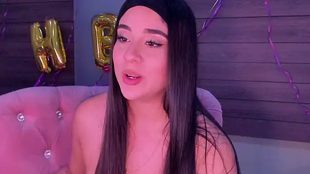 Snapshot of Sussy_Bell01 chatting on December 24, 2024, 7:28 am Sussy Bell01 online show from December 24, 2024, 7:28 am