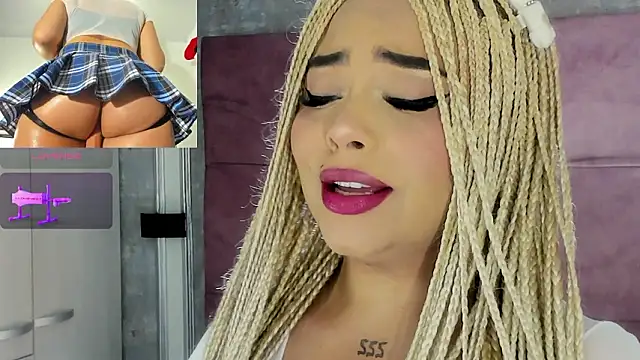 conny  curly online show from March 28, 2026, 2:27 pm