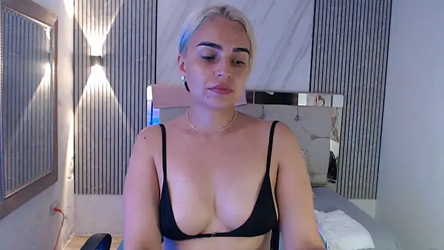 Snapshot of ashley__tylor chatting on July 13, 2026, 3:31 am ashley tylor online show from July 13, 2026, 3:31 am