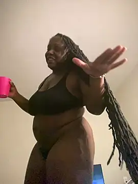fantasygyal online show from May 25, 2026, 3:12 am