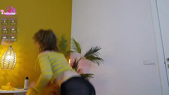 lessysweety online show from November 7, 2025, 4:01 am