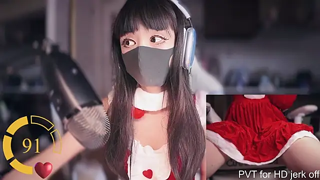 Snapshot of maku_00 chatting on December 21, 2024, 1:10 pm maku 00 online show from December 21, 2024, 1:10 pm