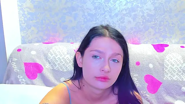 Vanessa Florence online show from November 15, 2025, 1:58 am