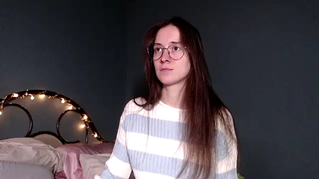 wow  kelly online show from November 11, 2025, 1:00 pm