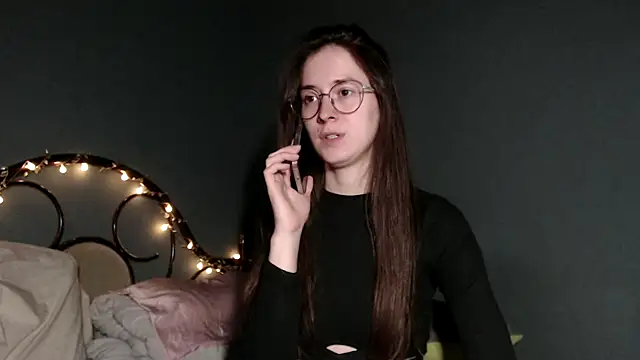 wow  kelly online show from December 15, 2025, 3:05 pm