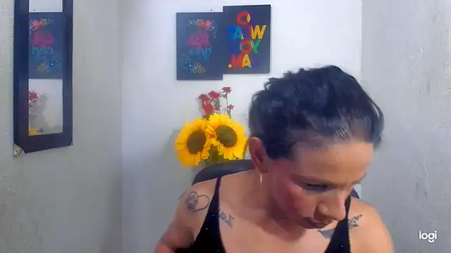 Snapshot of juanblakbigcock chatting on October 7, 2025, 5:32 pm juanblakbigcock online show from October 7, 2025, 5:32 pm