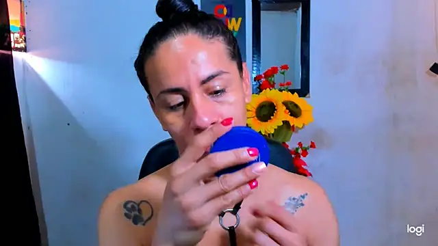 juanblakbigcock online show from February 12, 2026, 2:56 pm