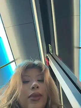 jackelinuh online show from January 31, 2026, 8:40 pm