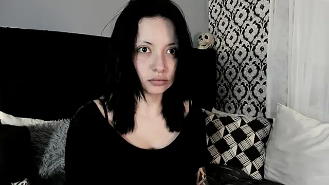 Snapshot of Adeelinee chatting on June 27, 2026, 8:03 pm Adeelinee online show from June 27, 2026, 8:03 pm